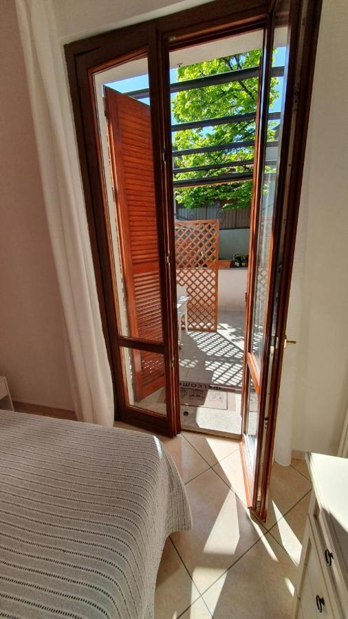 Beb I Portici Bed & Breakfast Cernobbio Exterior photo